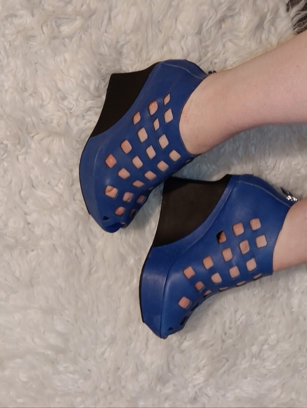 Rockport Blue Cutout Wedge Sandals - Picture 3 of 6